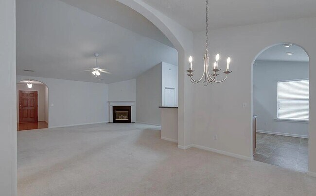 Foto del edificio - 7 Reid Valley Ct