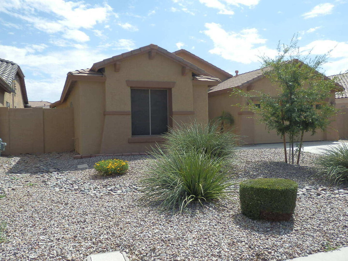 Primary Photo - 4 Bedroom/2 Bath Home in Highly Desirable ...