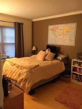 Building Photo - 172 Newton St