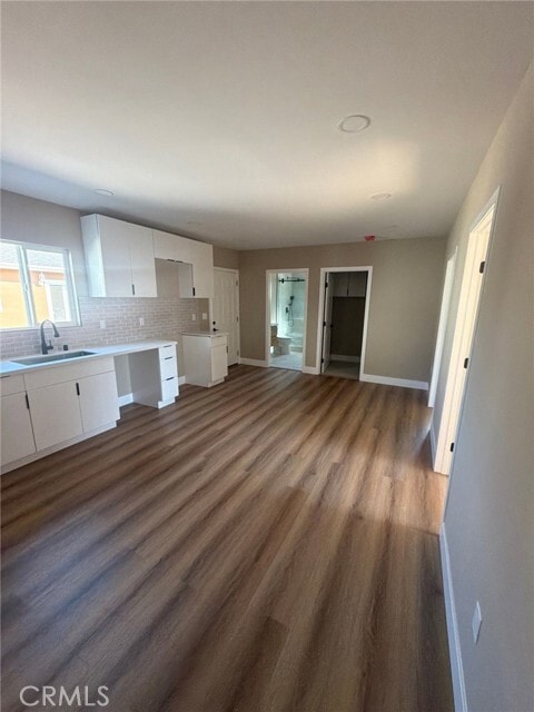 Foto del edificio - 8404 Borson St