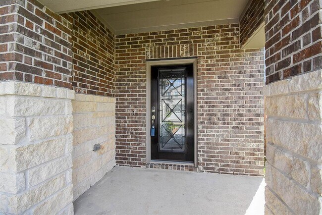 Building Photo - 5822 Quest Valley Dr