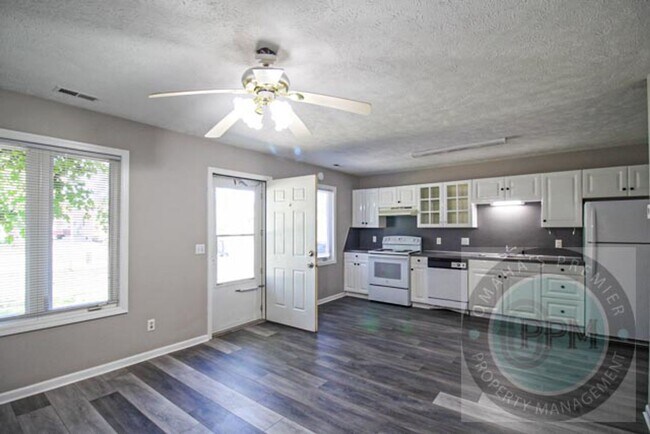 Foto del edificio - 2 Bed 1 Bath Home in Council Bluffs, IA