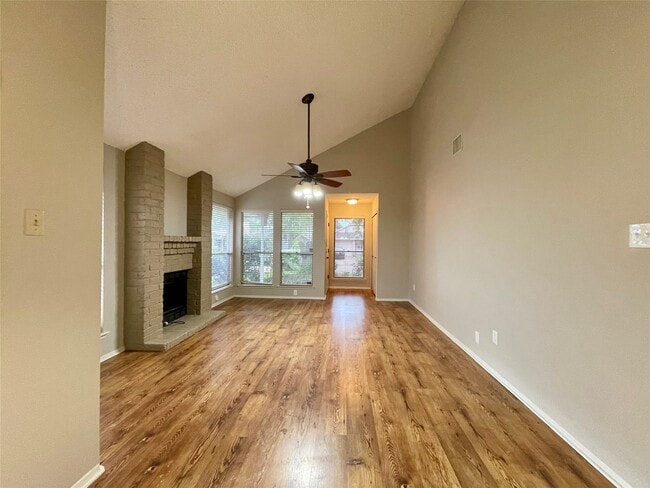 Building Photo - 13703 Carsa Ln