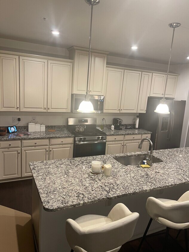 Foto del edificio - 10155 Dorsey Ln