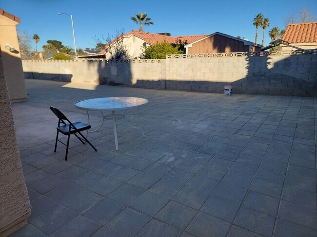 Foto del edificio - 3716 Kals Way