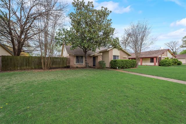 Building Photo - 3104 Raintree Dr