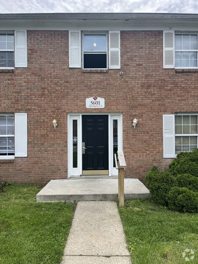 Building Photo - Parkridge Pointe