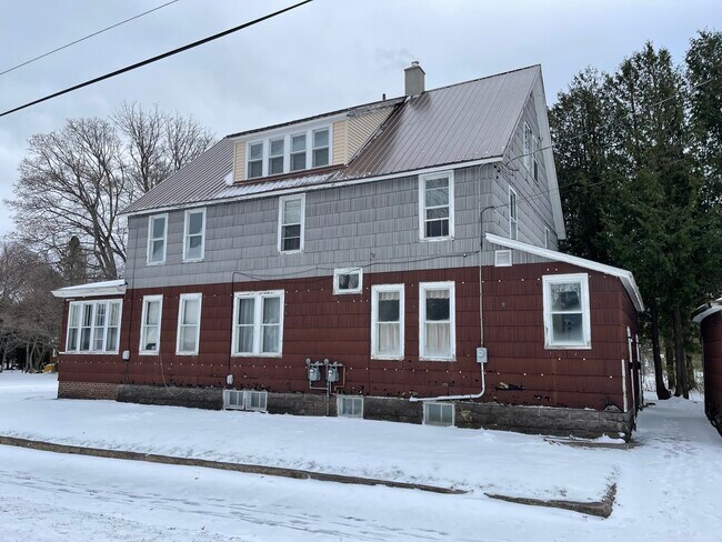 Exterior - 403 Florida St