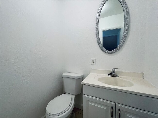 Foto del edificio - 825 NW 46th Ave