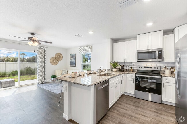 Building Photo - The Townes at Amber Bluff