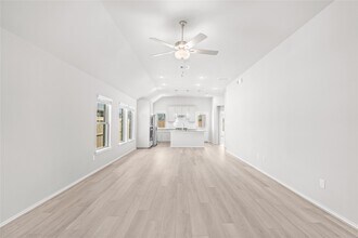 Building Photo - 26811 Chandrila Vis Ct