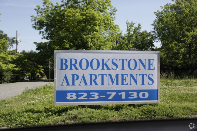 Foto del edificio - Brookstone Apartments