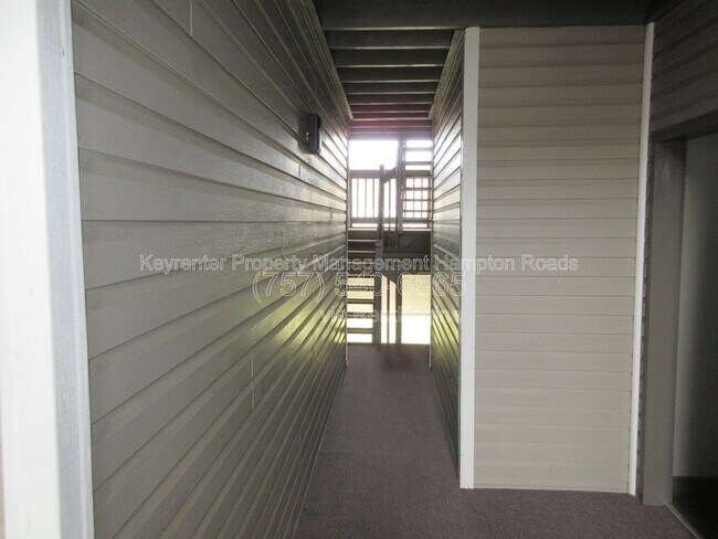 Foto del edificio - 71 Cape Dorey Dr