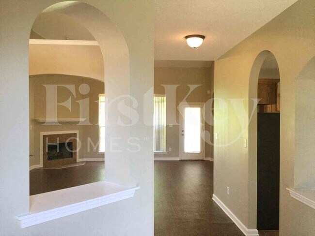 Building Photo - 4590 Tulip Creek Dr
