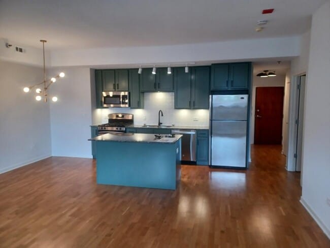 1 bedroom in Chicago IL 60613 - 1 bedroom in Chicago IL 60613 Apartment