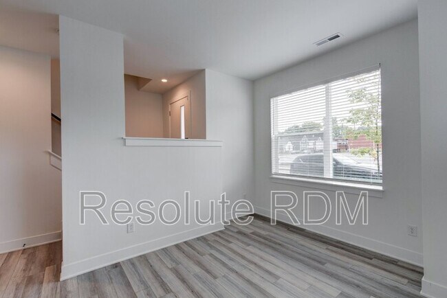 Foto del edificio - 1010 Sterling St