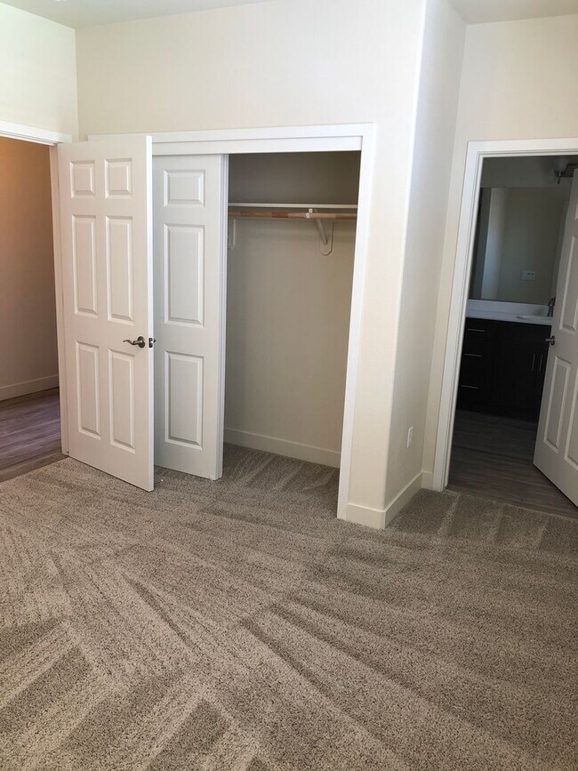 Interior Photo - Luxe Ripon Apartments