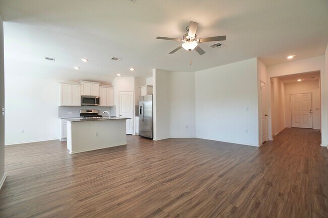 Building Photo - 10709 Steinbeck Dr