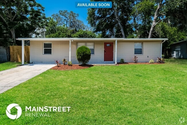 Building Photo - 7323 Cypress Dr