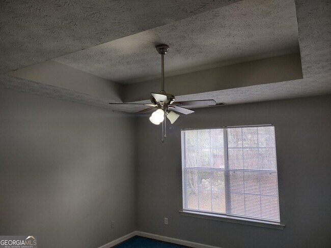 Building Photo - 434 Summer Hill Cir