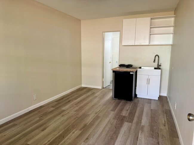 Foto del edificio - 217 SW 11th Ct