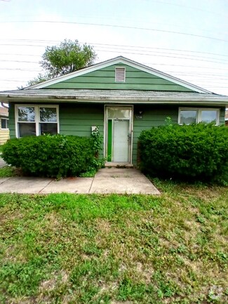 Building Photo - 3208 Nelson Ave