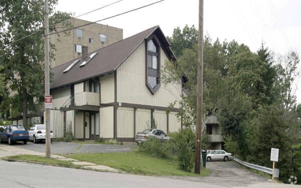 River View Apartments – photo 2