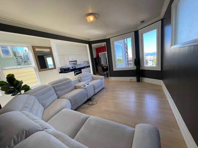Foto del edificio - 1020 Clay St