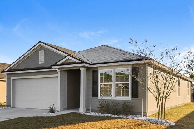 Building Photo - 3528 Martin Lakes Dr