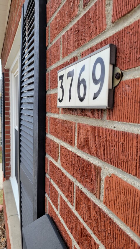 Foto principal - 3769 S 88th St