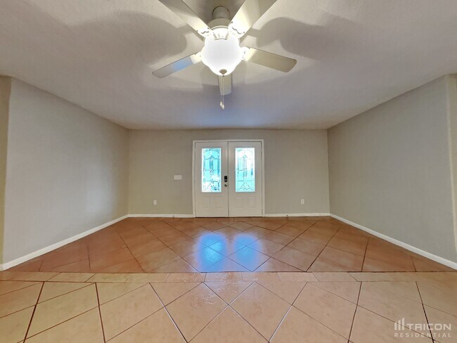 Building Photo - 6953 41st Terrace N Saint Petersburg FL