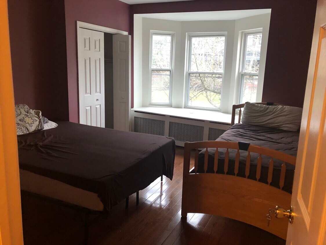 5430 Wilkins Ave, Pittsburgh, PA 15217 Townhome Rentals in Pittsburgh