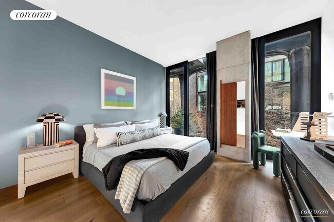 Foto del edificio - 325 W Broadway