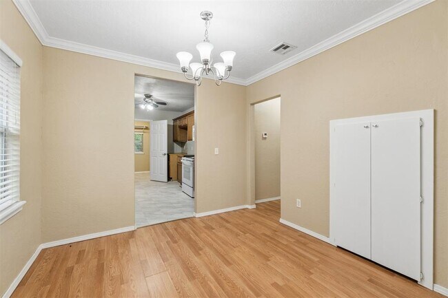 Building Photo - 2109 NW 31st St