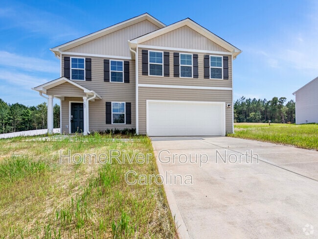 Building Photo - 157 Pine Needle Dr