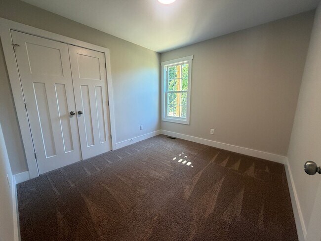 Foto del edificio - 460 Highland Ave