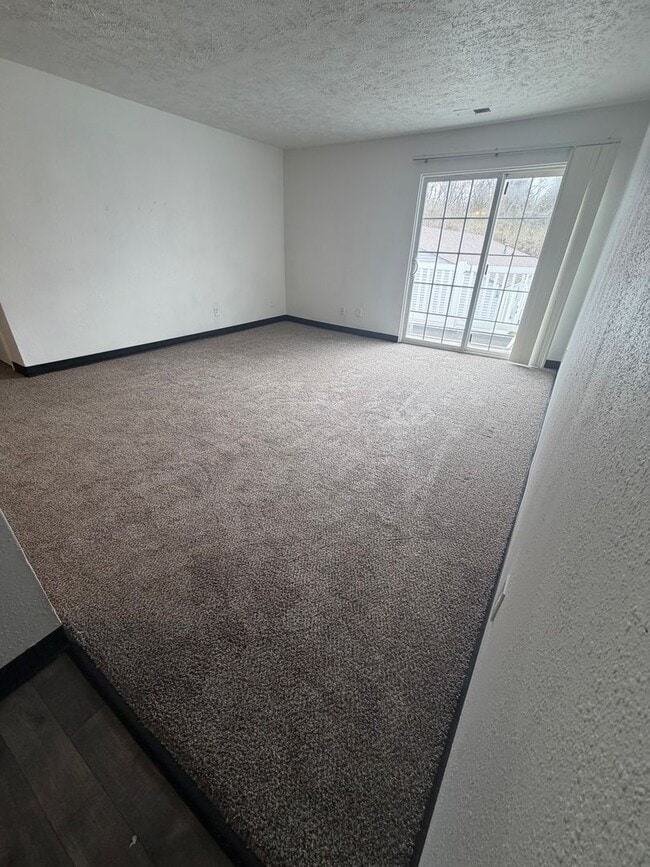 Interior Photo - Hidden Bluffs Apartments