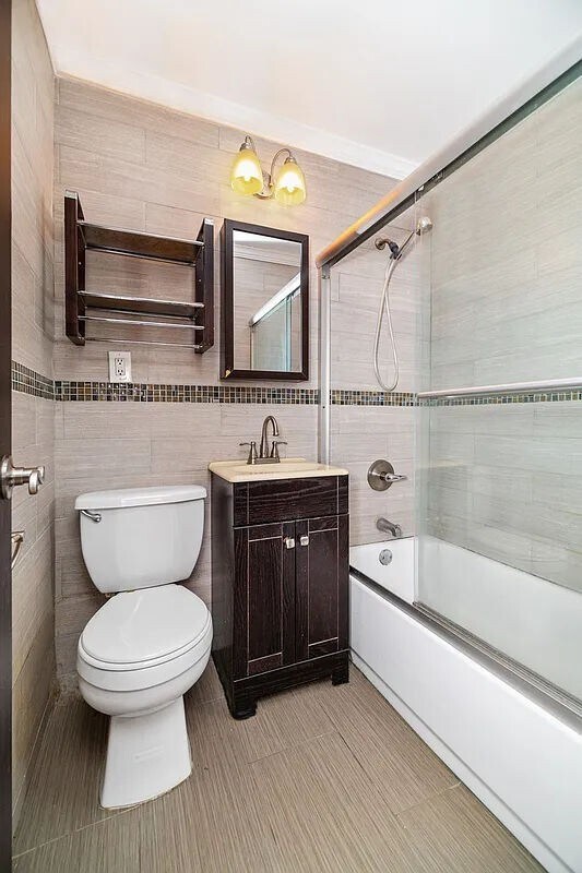 Building Photo - 325 East 90th Street