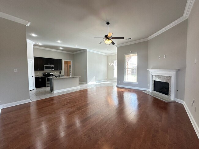 Foto del edificio - *$500 off FIRST MONTHS RENT MOVE IN SPECIAL* (LUCIEN FIELD ESTATES-SOUTHEAST SHREVEPORT-BEAUTIFUL...