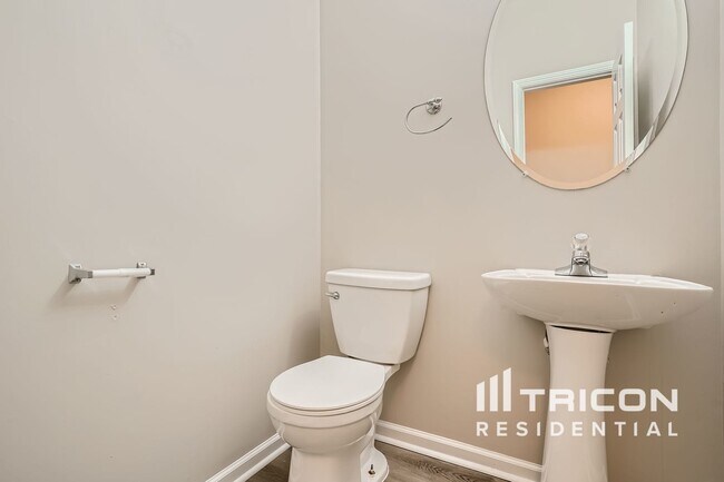 Foto del edificio - 1593 Great Shoals Cir SE