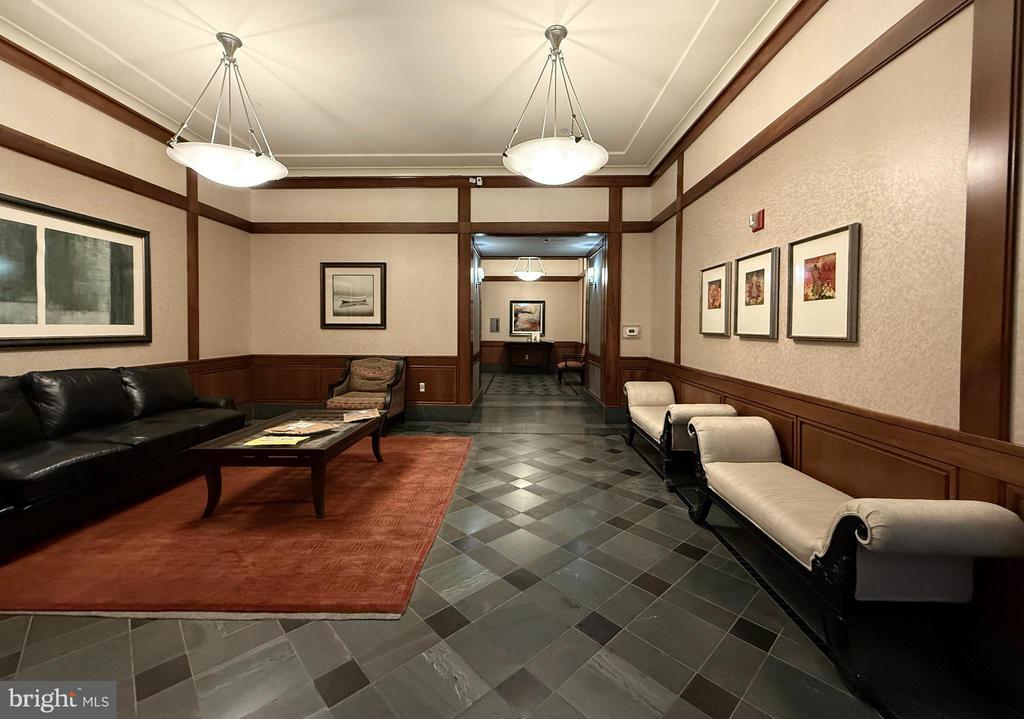 Foto principal - 515 9th St NW