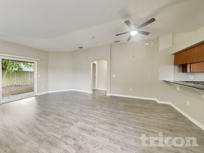 Foto del edificio - 11759 Lynmoor Dr