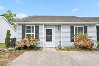 Building Photo - 1320 Pinnacle Ln
