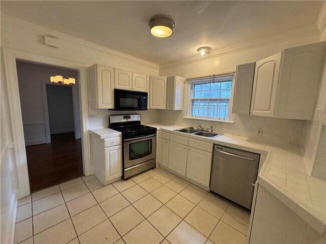 Foto del edificio - 611 Darlington Rd NE