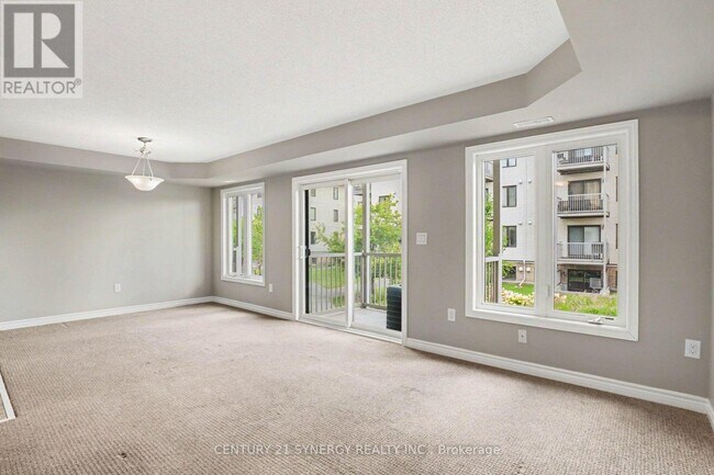 Building Photo - 145 Bluestone Private