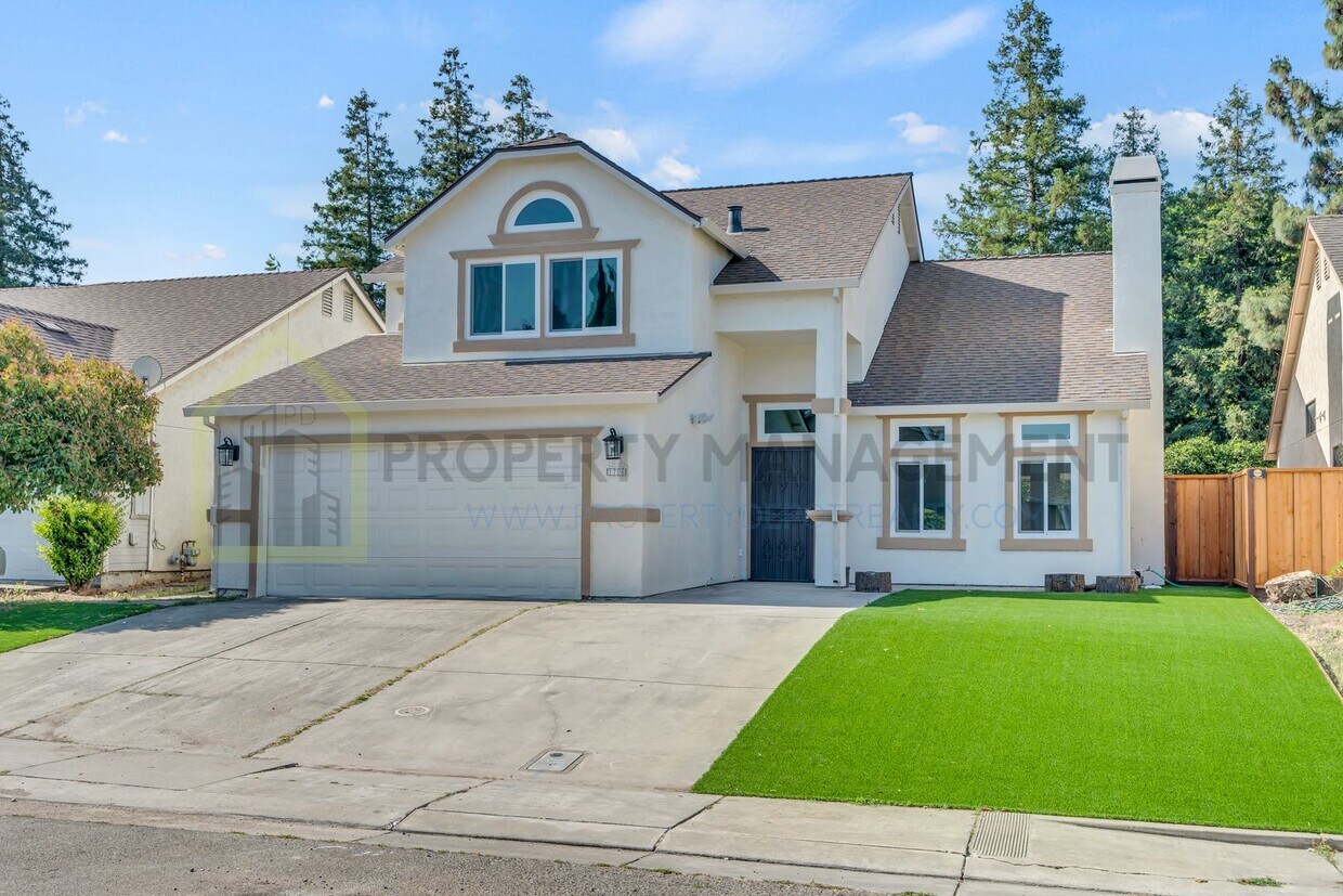Primary Photo - Completely Renovated 4-Bedroom Home with M...