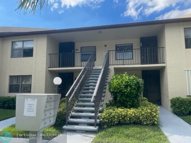 Building Photo - 3529 Englewood Dr