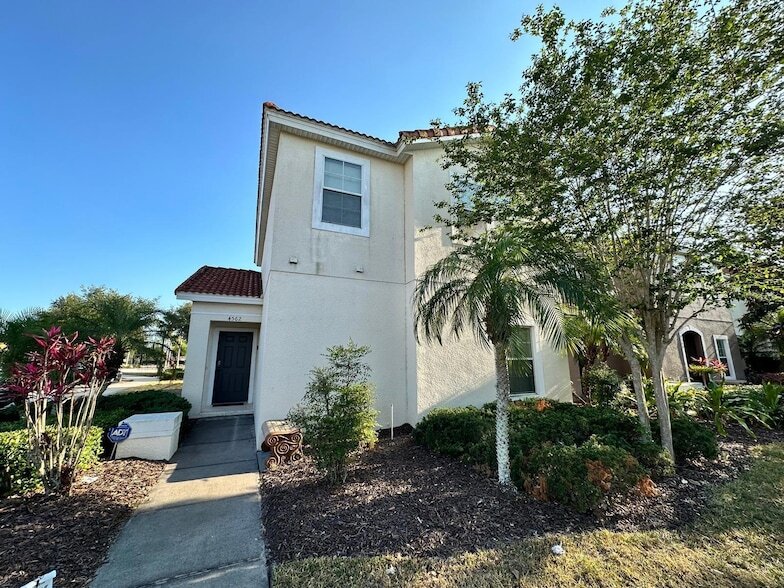 Foto principal - 4562 Ada Ln