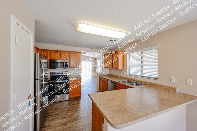 Foto del edificio - 12905 W Mandalay Ln
