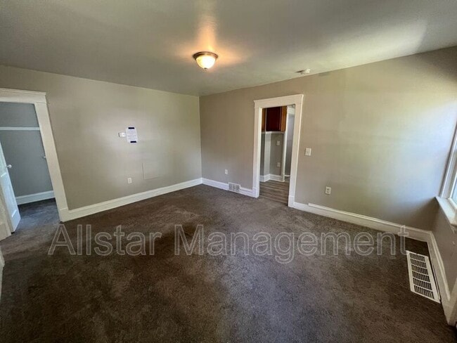 Foto del edificio - 13316 Chapelside Ave